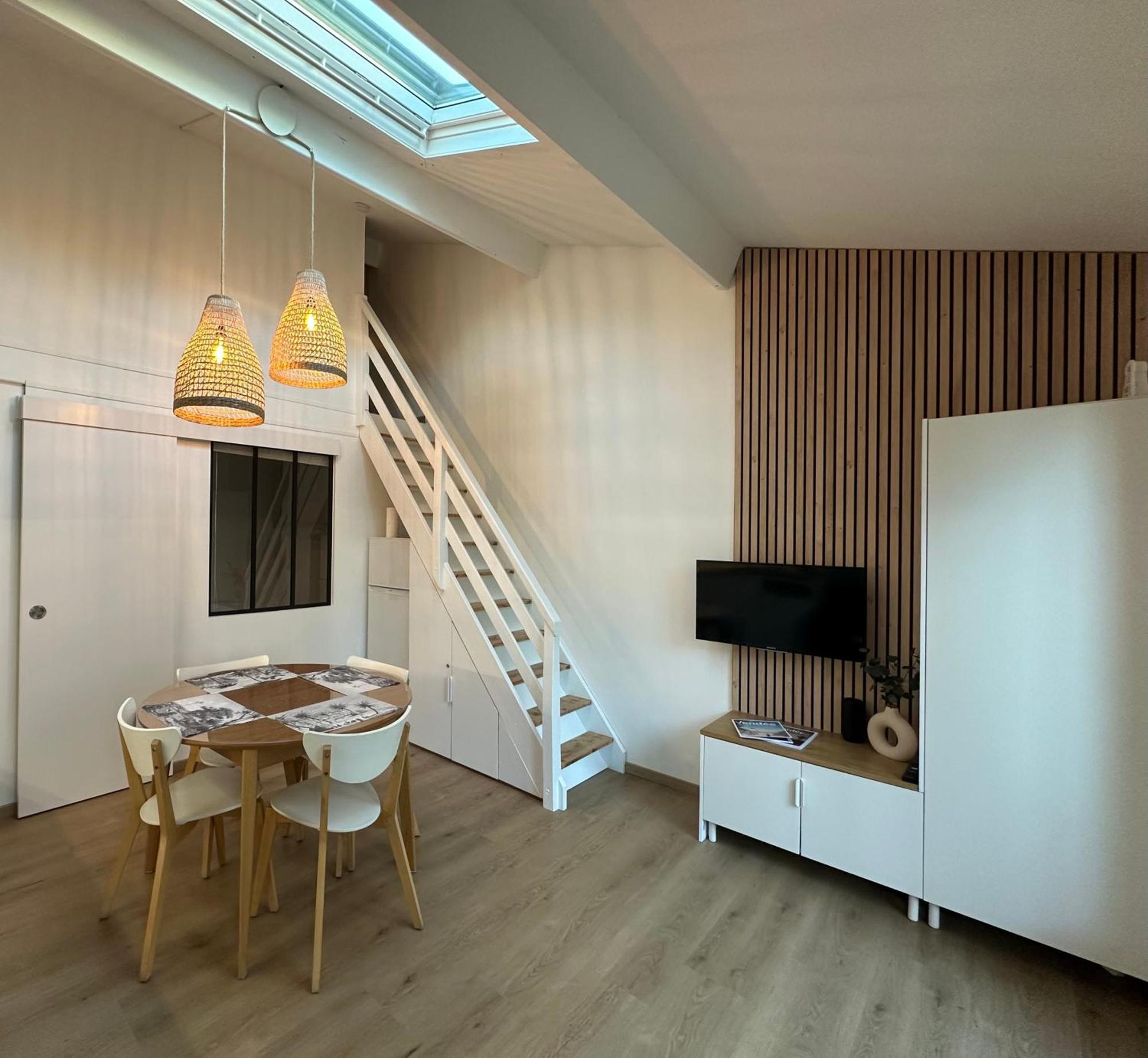 La Kozy - Maison Moderne, Mer, Foret, Piscine - Wifi Σαιν-Ζαν-ντε-Μον Εξωτερικό φωτογραφία
